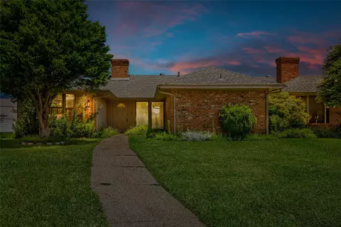 1007 Wimbledon Ln, Plano, TX 75075