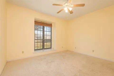 3906 Castle Dr, Rowlett, TX 75089 photo 3