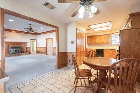 3906 Castle Dr, Rowlett, TX 75089 photo 21