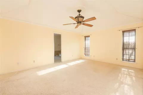 3906 Castle Dr, Rowlett, TX 75089 photo 12