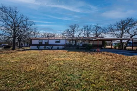 2811 Old Mineral Wells Hwy, Weatherford, TX 76088