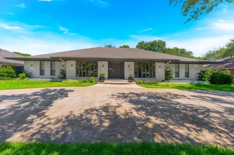 7031 Chipperton Dr, Dallas, TX 75225
