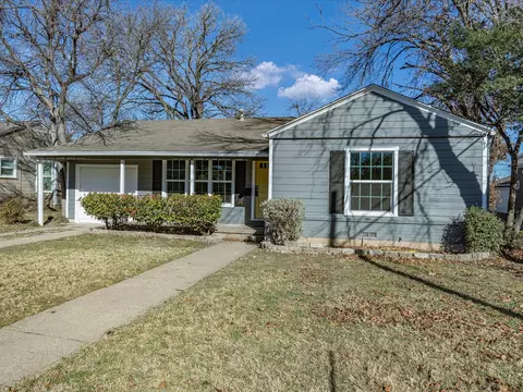 3458 Brady Ave, Fort Worth, TX 76109