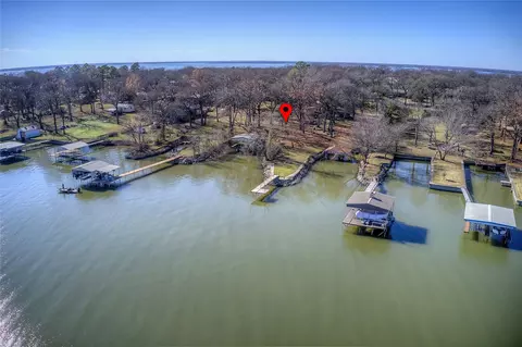 339 Old Mill Ln, East Tawakoni, TX 75472