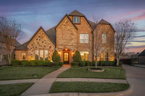 2116 Camden Cir, Southlake, TX 76092