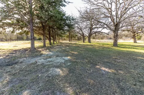 1525 Magnolia Ln, Wills Point, TX 75169