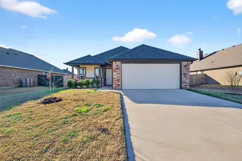 2108 Ajay Dr, Sherman, TX 75092