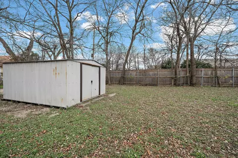 Exterior - 1916 Mitchell Ave, Waco, TX 76708 photo 5 of 8