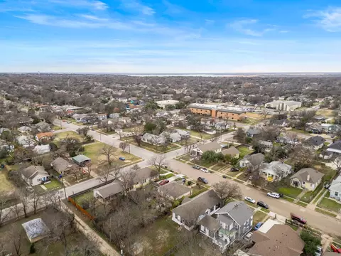 View/Area - 1916 Mitchell Ave, Waco, TX 76708 photo 5 of 7
