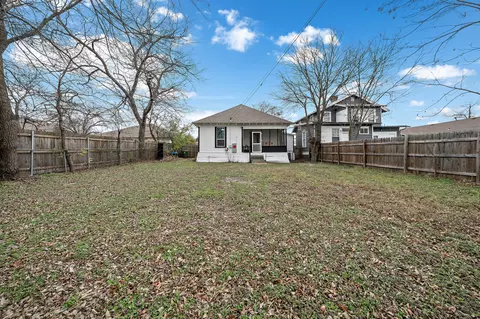 Exterior - 1916 Mitchell Ave, Waco, TX 76708 photo 6 of 8