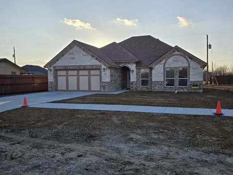9400 Claudia Dr, Fort Worth, TX 76134