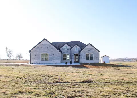 102 Country Road 4511, Decatur, TX 76234