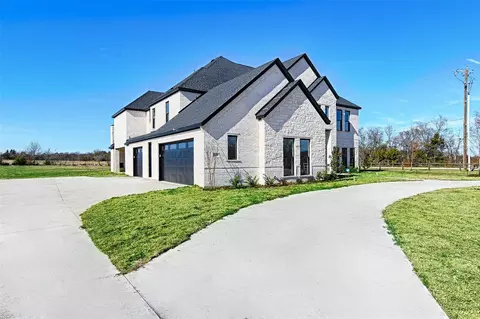 Exterior - 3611 Jacks Loop, Midlothian, TX 76065 photo 2 of 4