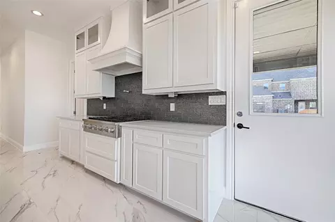 Kitchen - 3611 Jacks Loop, Midlothian, TX 76065 photo 1 of 3