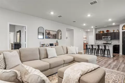 7200 Guadalupe Rd, China Spring, TX 76633