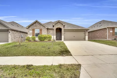 1207 Knoll Dr, Ennis, TX 75119
