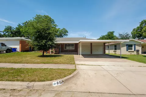 852 Odie Dr, White Settlement, TX 76108