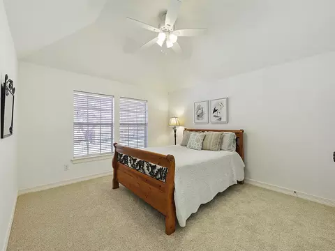 Bedroom - 723 Bent Tree Ct, Coppell, TX 75019 photo 4 of 5