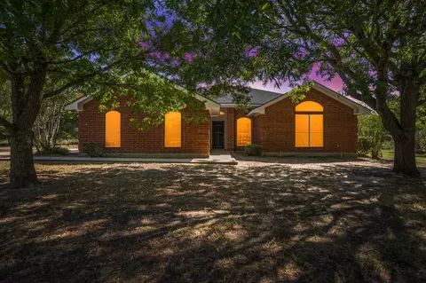 12187 Rolling Oaks Dr, Whitney, TX 76692