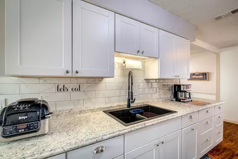 Kitchen - 307 E Mccoulskey St, Terrell, TX 75160 photo 4 of 4
