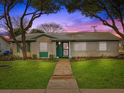 Exterior - 1631 Cascade St, Mesquite, TX 75149 photo 6 of 6