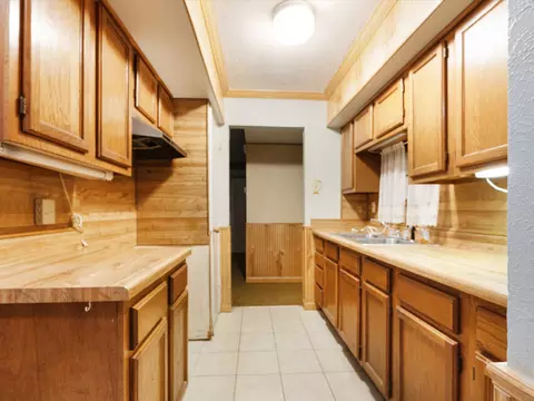Kitchen - 1631 Cascade St, Mesquite, TX 75149 photo 1 of 2