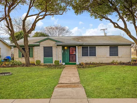 1631 Cascade St, Mesquite, TX 75149
