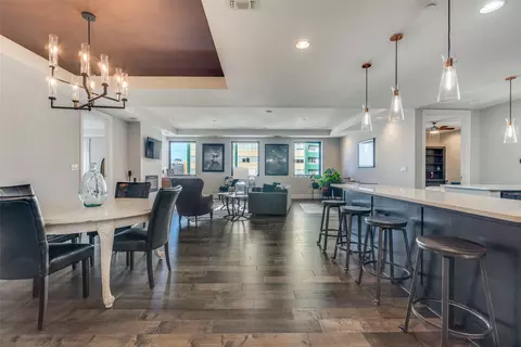 1505 Elm St #1504, Dallas, TX 75201