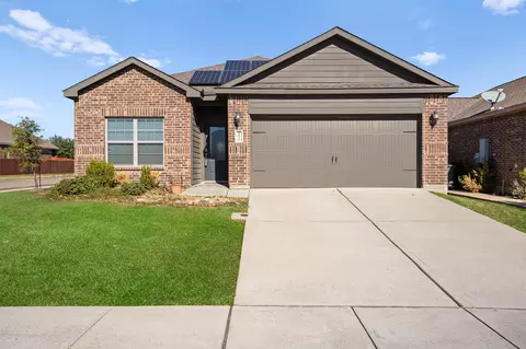 1630 Park Trails Blvd, Princeton, TX 75407
