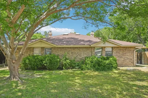 617 Taylor Ct, Duncanville, TX 75137