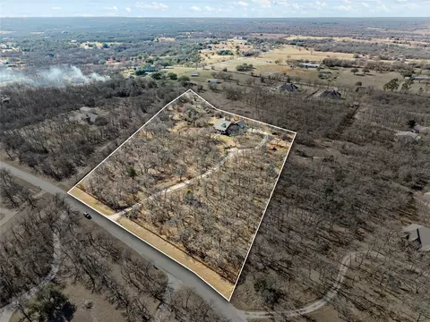 129 Love Trail Ct, Paradise, TX 76073