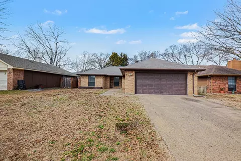 513 Thomas Trl, Seagoville, TX 75159