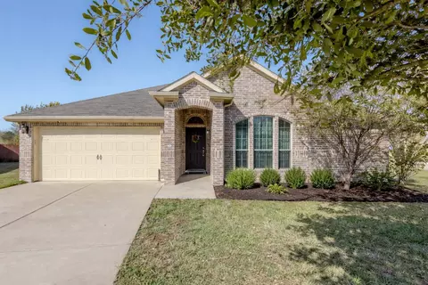 512 Jennie Marie Cir, Ferris, TX 75125