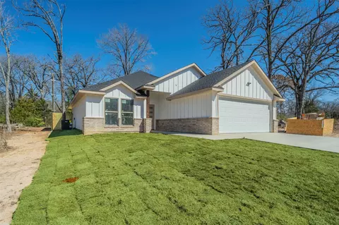 6130 Aztec Dr, Mabank, TX 75156