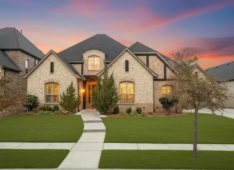 329 Nora Ln, Argyle, TX 76226