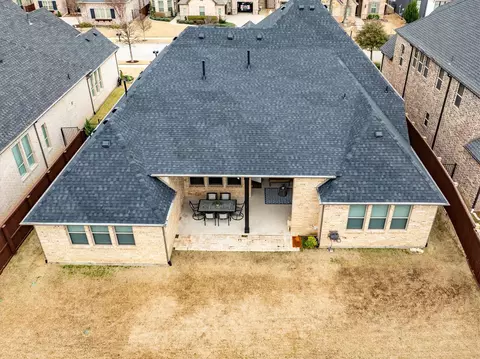 View/Area - 329 Nora Ln, Argyle, TX 76226 photo 2 of 6