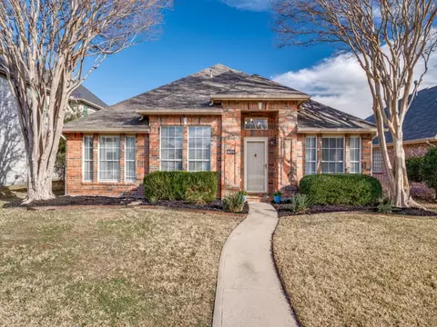 6004 Arlington Dr, Frisco, TX 75035