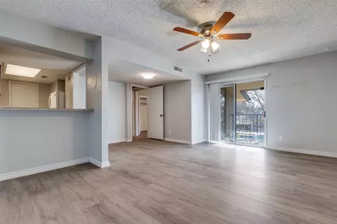 12818 Midway Rd #2068, Dallas, TX 75244