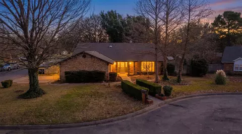 1012 Birchwood Ln, Mansfield, TX 76063