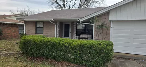 2607 Eastridge Dr, Mesquite, TX 75150