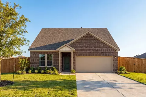 1402 Centerline Dr, Nevada, TX 75173