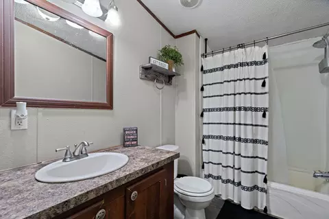 2005 Atticus Ct, Springtown, TX 76082 photo 8