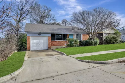 2509 Wayside Ave, Fort Worth, TX 76110