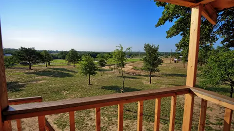 1762 Us Highway 82 W, Nocona, TX 76255