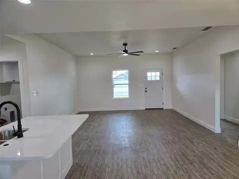 268 Waterloo Dr, Abilene, TX 79602 photo 3