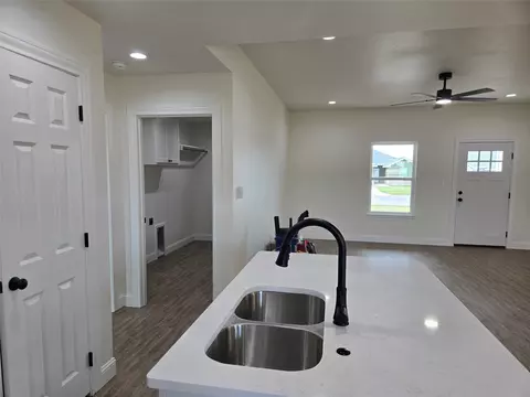 268 Waterloo Dr, Abilene, TX 79602 photo 6