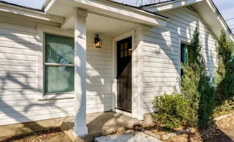 2021 Bluebonnet Dr, Fort Worth, TX 76111