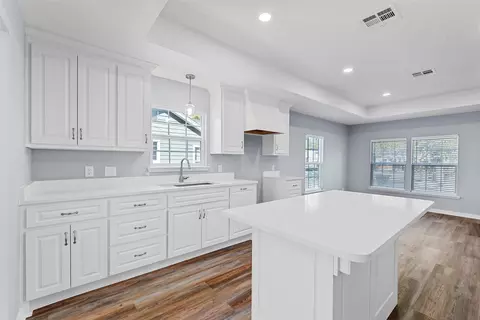 Kitchen - 3412 N 24th St, Waco, TX 76708 photo 2 of 3