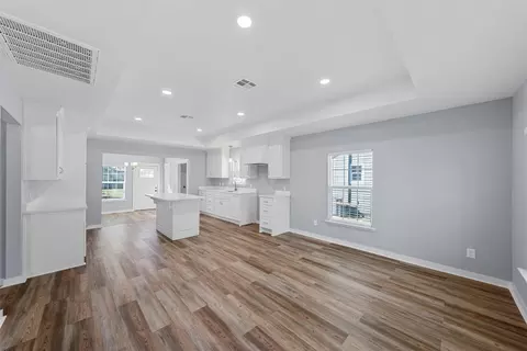 Living - 3412 N 24th St, Waco, TX 76708 photo 2 of 2