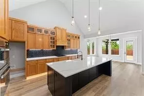Kitchen - 504 Stallings St, Terrell, TX 75160 photo 2 of 3